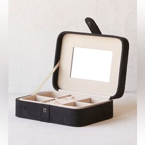 mele and co jewerly box